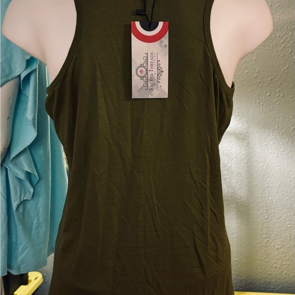 Green Tank Top with Rounded Neckline - Picture 1 of 7
